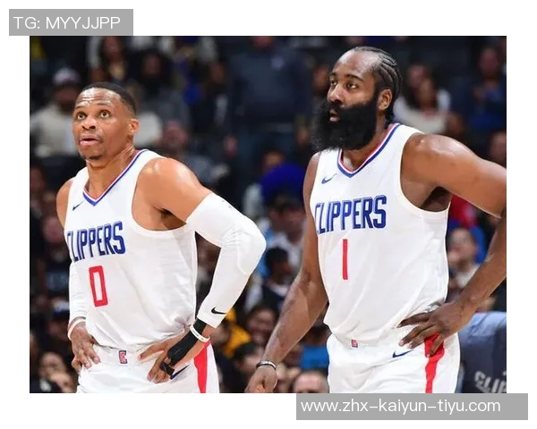 2012年NBA季后赛快船与雷霆的激烈对决回顾与精彩瞬间分析